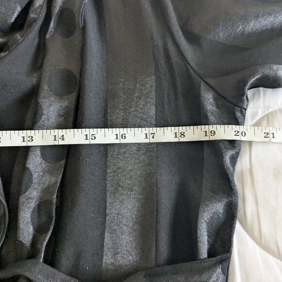 Victoria's Secret Wrap Tie Kimono Robe Striped Polka Dot Satin XS/S - Picture 11 of 12